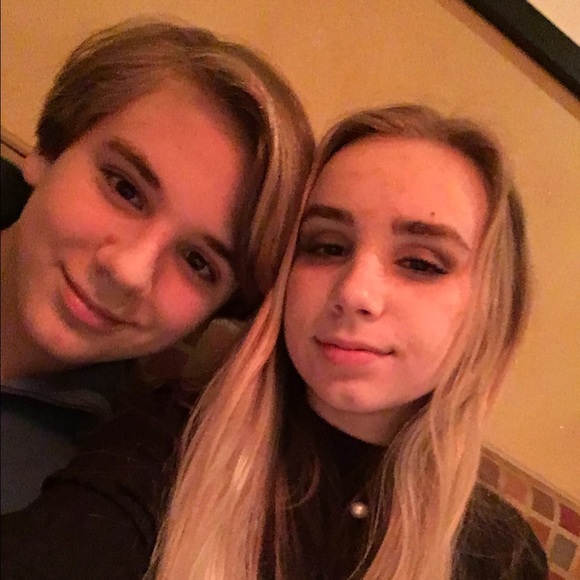 Meet your Posher, Aud - Picture 1 of 1