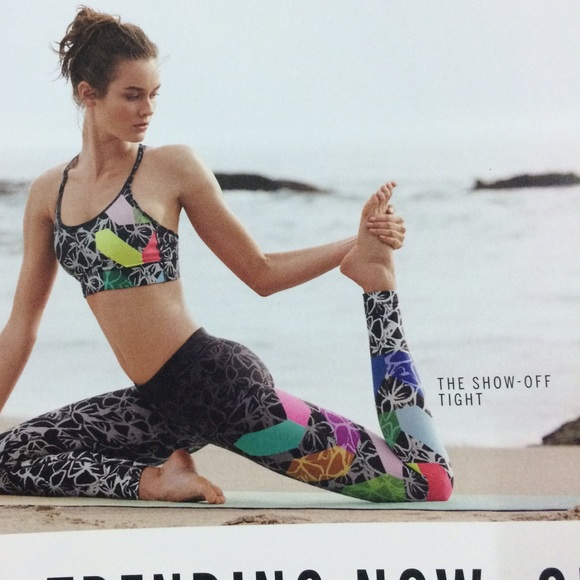 ISO Victoria Secret VSX Show Off Tights L - Picture 4 of 4
