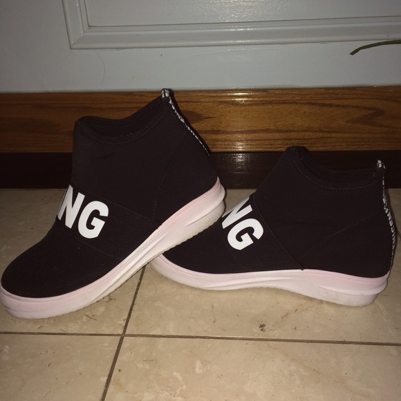 ✨Very comfortable and convenient shoes✨