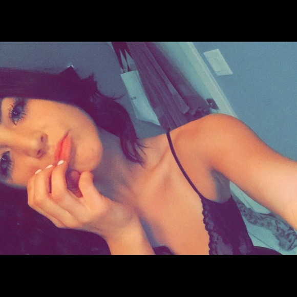 Meet your Posher, Sabryna