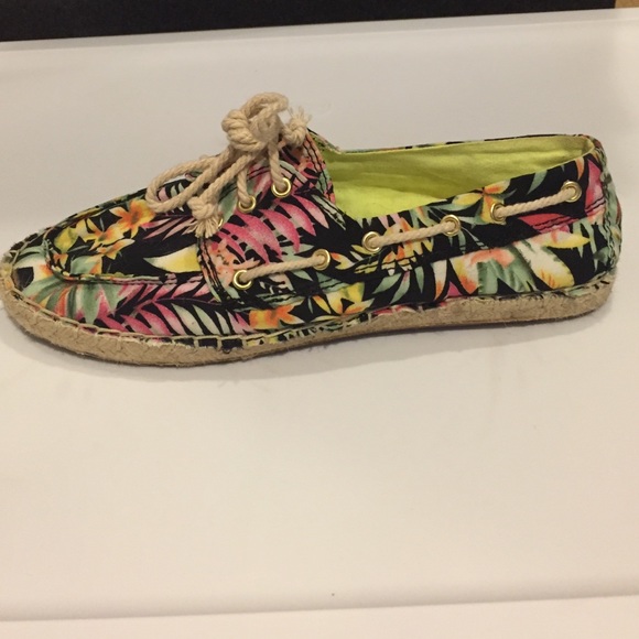 Tropical Arizona brand shoes - Picture 3 of 4