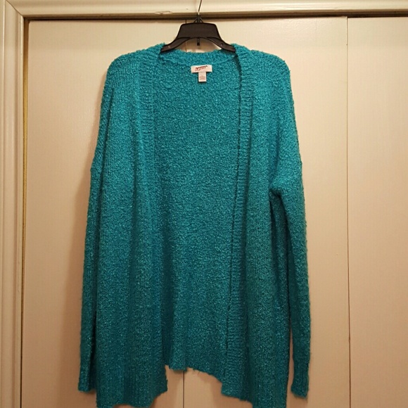 STYLISH SWEATER