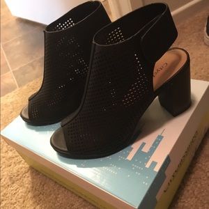 Shoes size 6 brand new