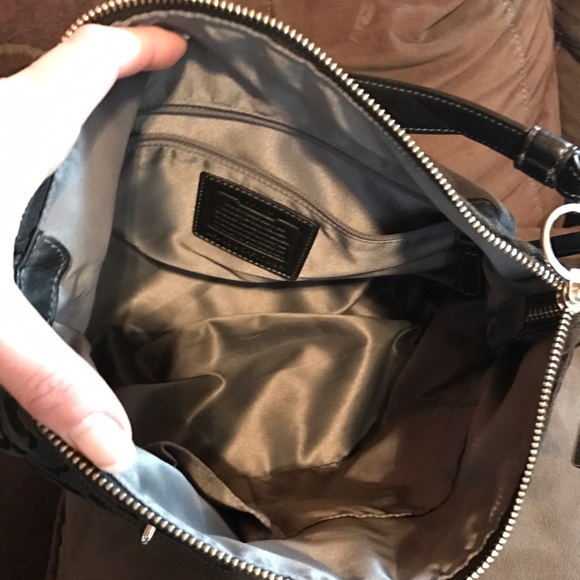 Black Coach Purse - Picture 2 of 4