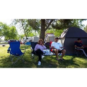 Meet your Posher, Estela