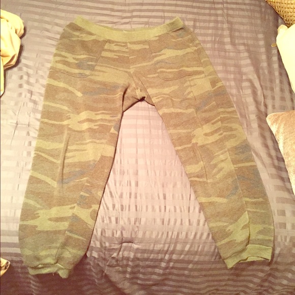 Alternative apparel joggers