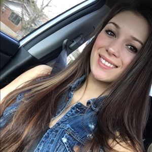 Meet your Posher, Amber