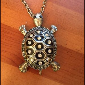 Cute turtle necklace