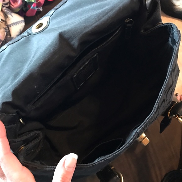 Coach Bag - Picture 2 of 4