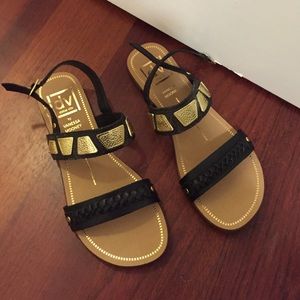 Dolce vita sandals