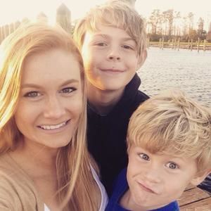 Meet your Posher, Carol