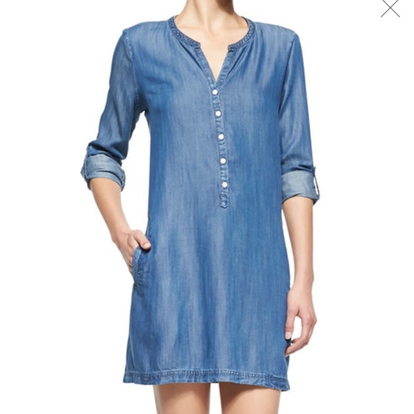 *SOLD* Soft Joie ShirtDress in size XS