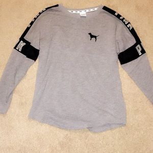 VS pink gray baggy shirt