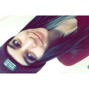 Meet your Posher, Yesenia