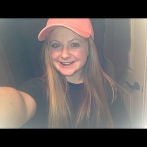 Meet your Posher, Savannah
