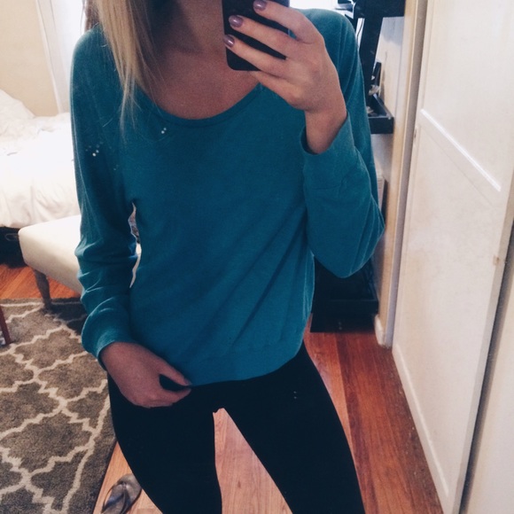 VS PINK cozy shirt - Picture 1 of 1