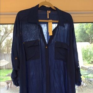 Light Weight stylish blue top