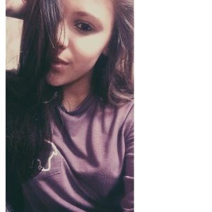 Meet your Posher, Lexie