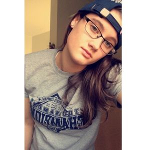 Meet your Posher, Karalyn