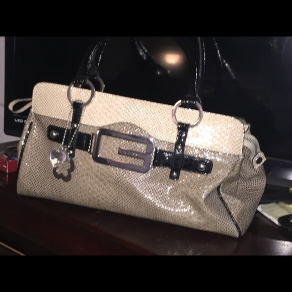 Guess bag excellent condition