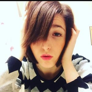 Meet your Posher, Laci