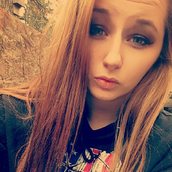 Meet your Posher, Marina