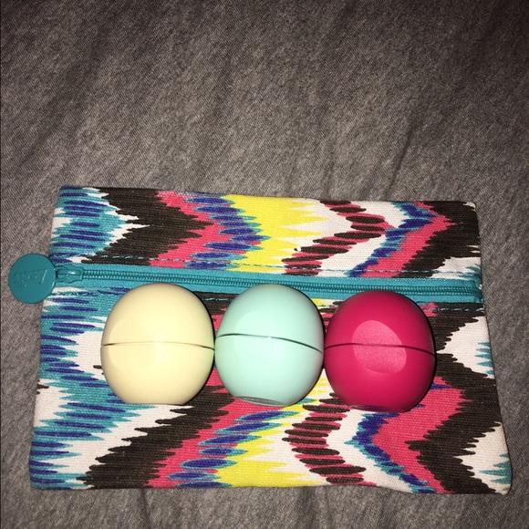 EOS lip balm bundle + makeup case