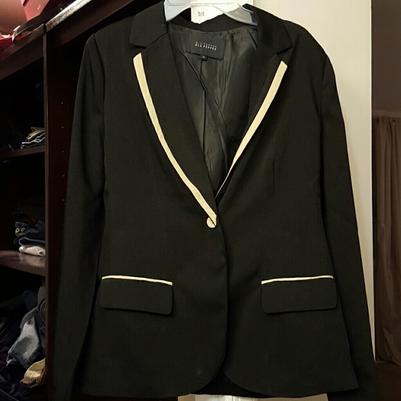 Black/tan Tuxedo jacket