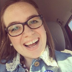 Meet your Posher, Jenny