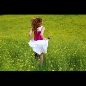 Meet your Posher, Gela