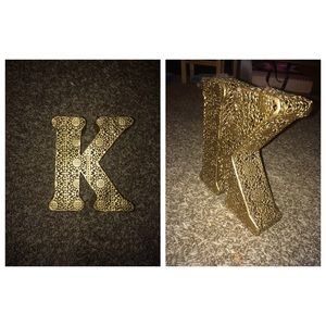 3D letter decor