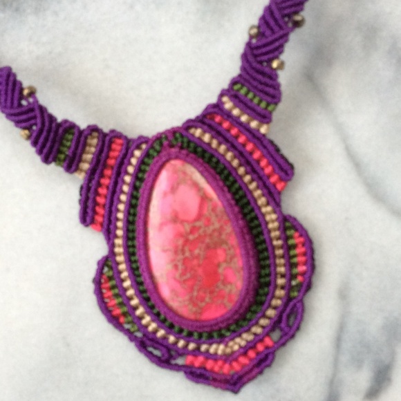 Cruz Adjustable Pink Stone New Necklace - Picture 3 of 3