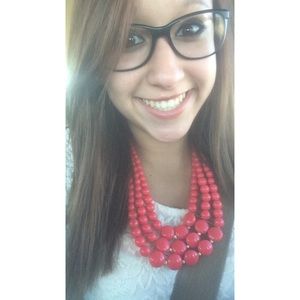 Meet your Posher, Bella