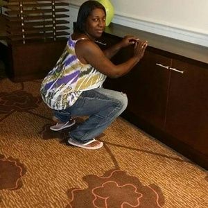 Meet your Posher, Celena