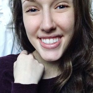 Meet your Posher, Joy