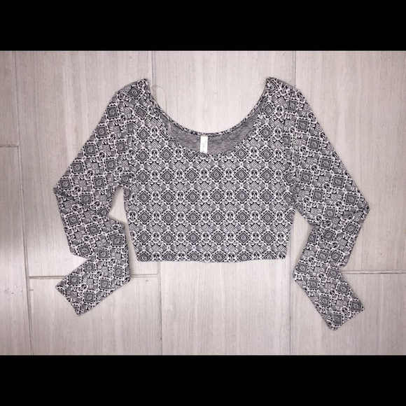 Crop top
