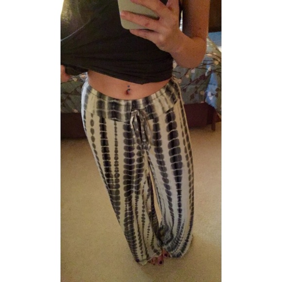 Black/grey/white tie-dye pant