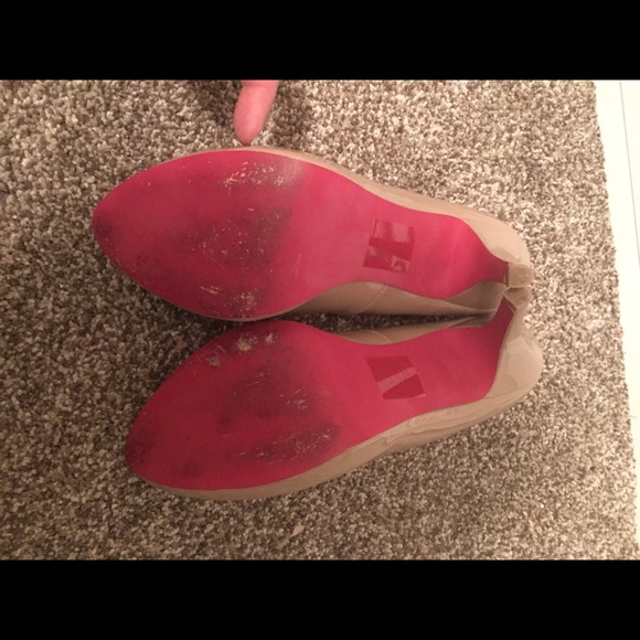 Nude heels - Picture 3 of 3