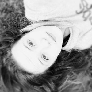 Meet your Posher, Caitlyn