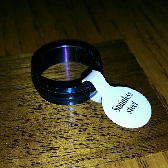 Blue and Purple Stainless Steel Unisex Ring!💍 - Picture 2 of 3