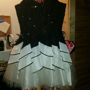 Black and white dress