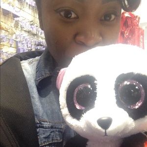 Meet your Posher, Geneva