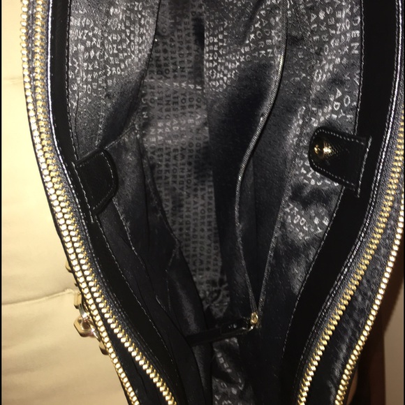 Kate Spade Karen Court Paulina Large Tote - Picture 3 of 4