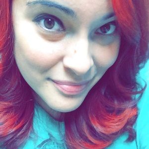 Meet your Posher, Amanda