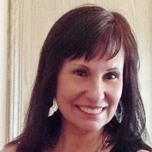 Meet your Posher, Janeth