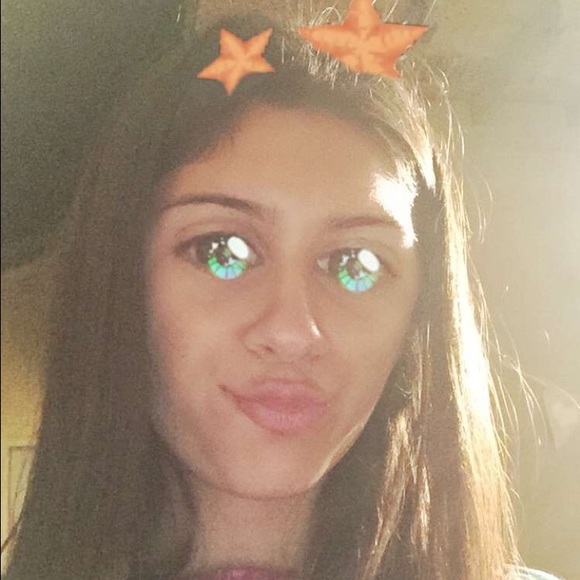 Meet your Posher, Magali