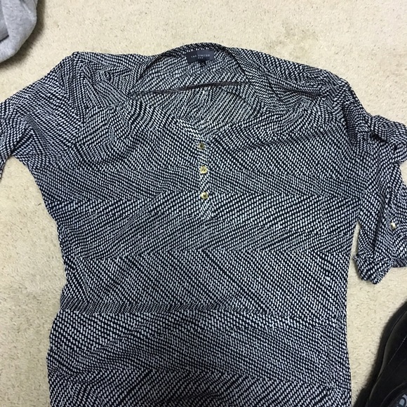 Limited blouse