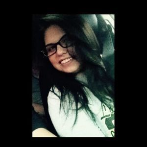 Meet your Posher, Sierra