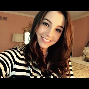 Meet your Posher, Noelle