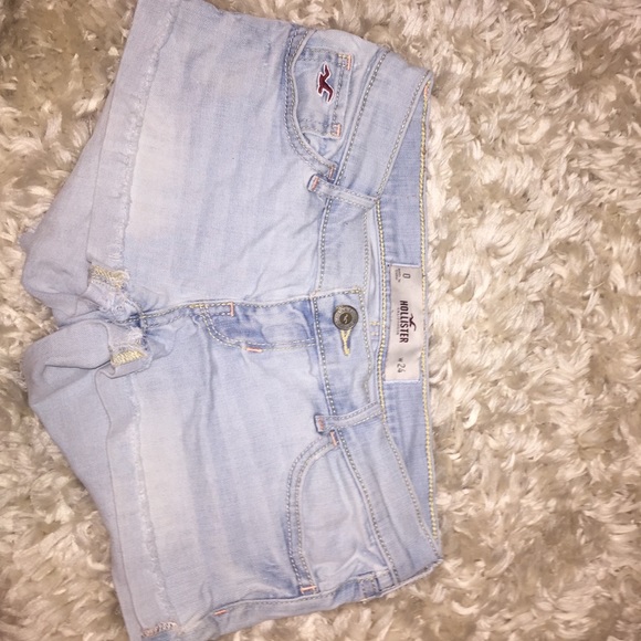hollister size 0 / 24 shorts